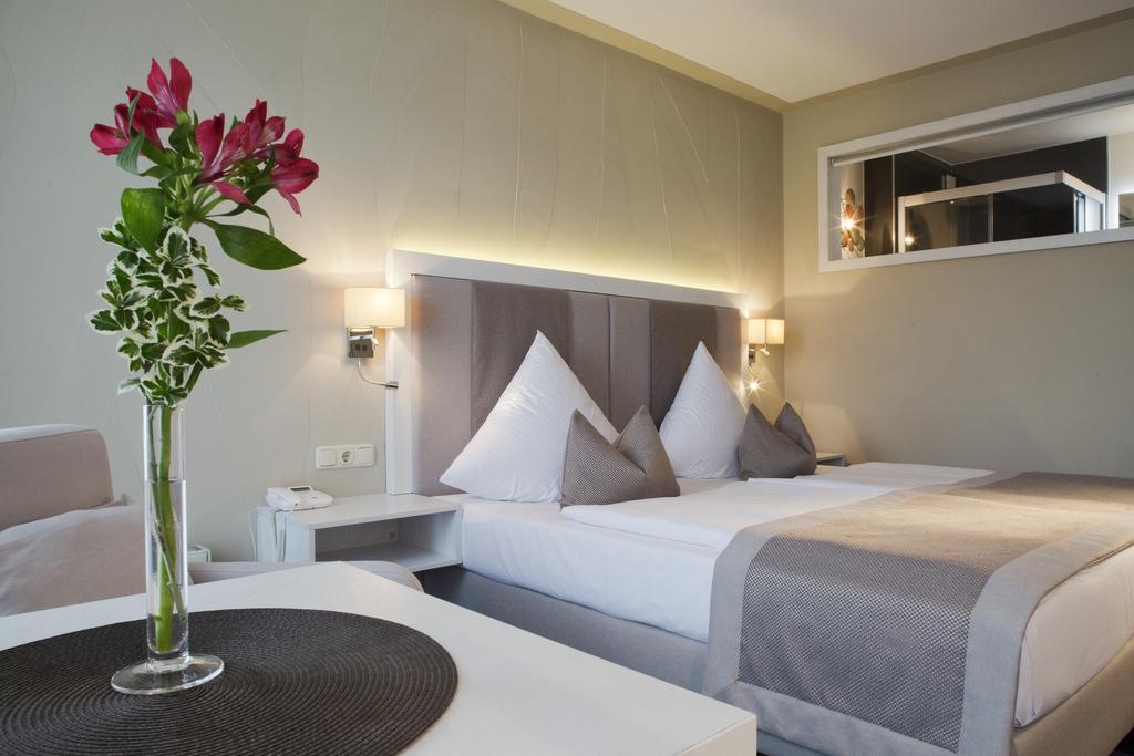 Hafenhotel Pommernyacht อึคเคอร์มึนเดอ ห้อง รูปภาพ